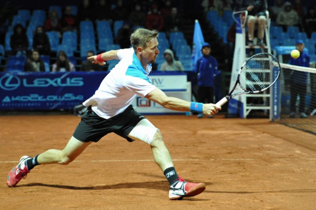 Mateusz Kowalczyk i szczecinianin Tomasz Bednarek przegrali z Niemcami Andre Begemannem i Martinem Emmrichem. Fot. Łukasz Szełemej [PR Szczecin] Polski debel przegrał w finale [ZDJĘCIA]