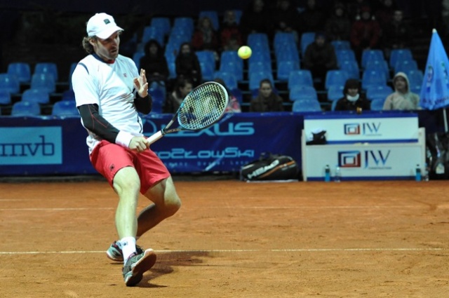 Mateusz Kowalczyk i szczecinianin Tomasz Bednarek przegrali z Niemcami Andre Begemannem i Martinem Emmrichem. Fot. Łukasz Szełemej [PR Szczecin] Polski debel przegrał w finale [ZDJĘCIA]