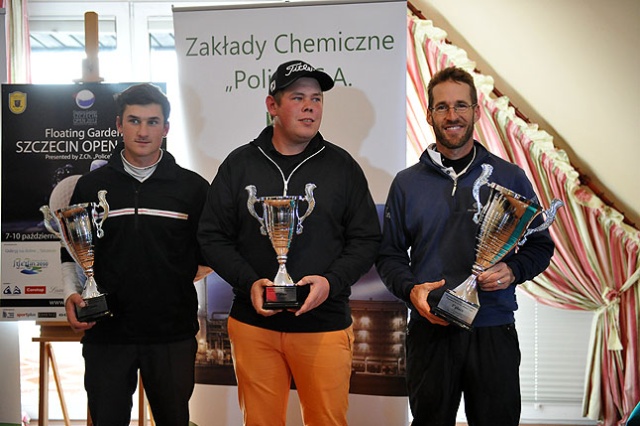 W jednym z najważniejszych golfowych turniejów w Polsce rywalizowało ze sobą prawie 50 zawodników. Fot. Łukasz Szełemej [Radio Szczecin] Floating Garden Szczecin Open przeszedł do historii [ZDJĘCIA]