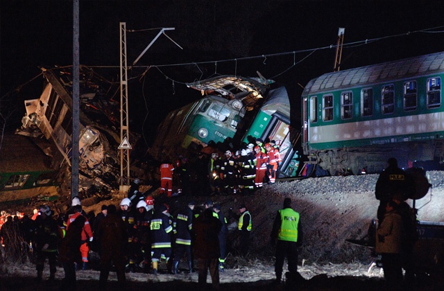 Katastrofa kolejowa: Urządzenia musiały być niesprawne