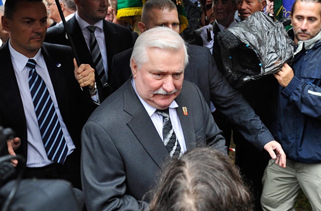 Lech Wałęsa odbierze dziś w bawarskim Dillingen Europejską Nagrodę Świętego Ulryka. Nagroda przyznawana jest za wkład w zjednoczenie Europy w duchu chrześcijańskim.