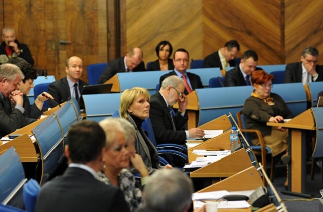 Radni o przyszłości terenów stoczniowych