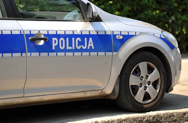 Z tego powodu ustalanie tożsamości ofiar tragicznego wypadku pod Bratoszowicami w Łódzkiem może potrwać kilka dni.