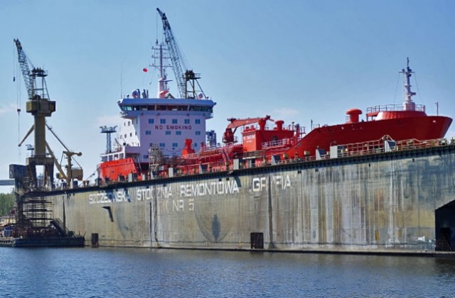 Jeden prezes dwóch stoczni