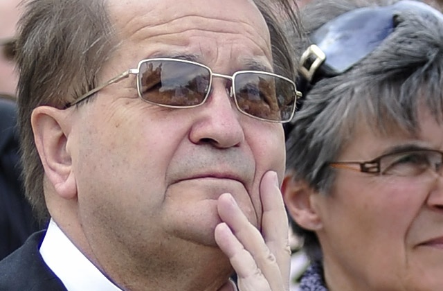 Anna Sobecka z PiS stanie przed sądem za to, że zapłaciła grzywnę za ojca Tadeusza Rydzyka. Policja uważa, że popełniła wykroczenie i wnioskuje o ukaranie posłanki.