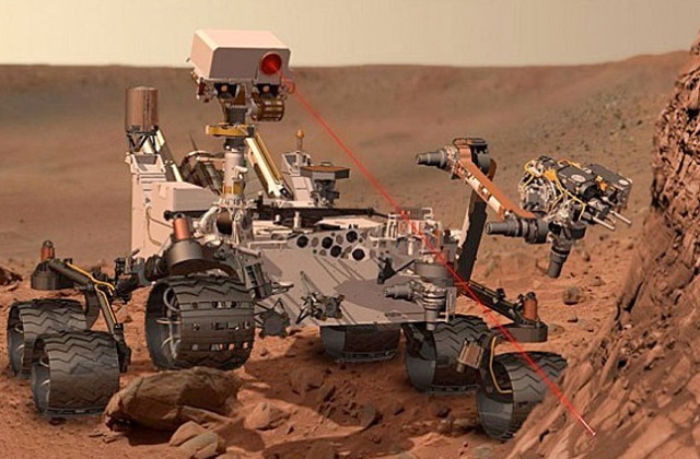 Rozpoczęła się podróż ziemskiego pojazdu na Marsie. Łazik Curiosity przejechał pierwszych kilka metrów po powierzchni czerwonej planety. O wielkim sukcesie informuje agencja kosmiczna NASA.