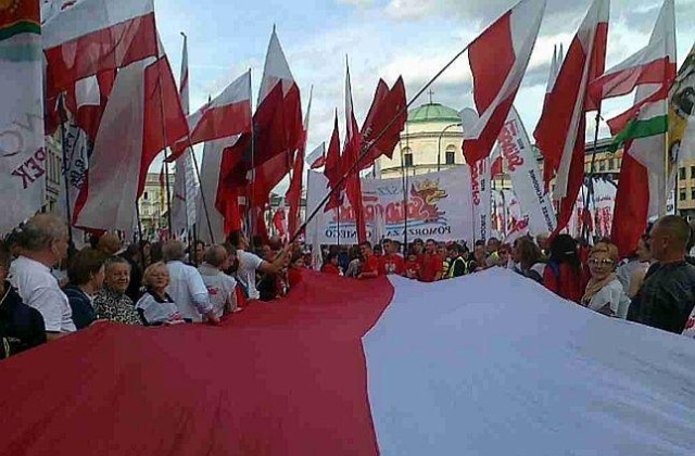 Obudź się Polsko w Kawiarence politycznej