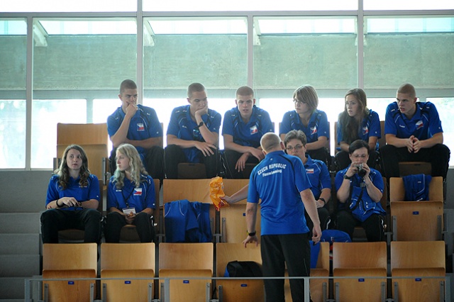 Mistrzostwa Europy w Szczecinie. Ponad dwustu zawodników z 23 krajów powalczy o tytuł najlepszego juniora starego kontynentu w pływaniu z płetwami. Fot. Łukasz Szełemej [Radio Szczecin] ME w Szczecinie. Zawody uroczyście rozpoczęte [ZDJĘCIA]