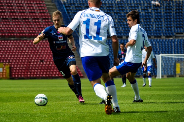 Pogoń Szczecin - Flota Świnoujście. Fot. Łukasz Szełemej [Radio Szczecin] Ostatni sprawdzian na remis [ZDJĘCIA]