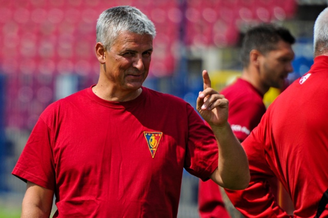 Pogoń Szczecin - Flota Świnoujście. Fot. Łukasz Szełemej [Radio Szczecin] Ostatni sprawdzian na remis [ZDJĘCIA]