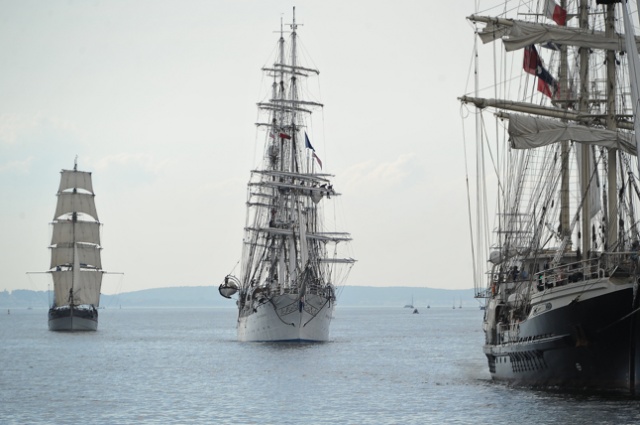 Parada żaglowców na Bałtyku to ostatni punkt tegorocznego finału regat The Tall Ships Races. Fot. Łukasz Szełemej [Radio Szczecin] Wielki finał na pełnym morzu [ZDJĘCIA, WIDEO]