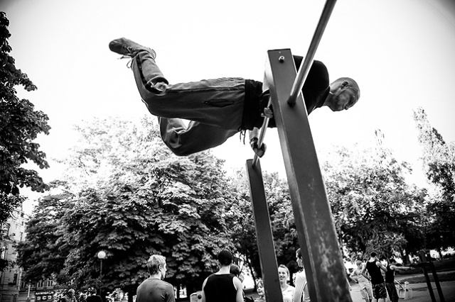 Street Workout Szczecin - fot. Łukasz Szełemej [Radio Szczecin] Jedyna taka grupa w Szczecinie [ZDJĘCIA, WIDEO]