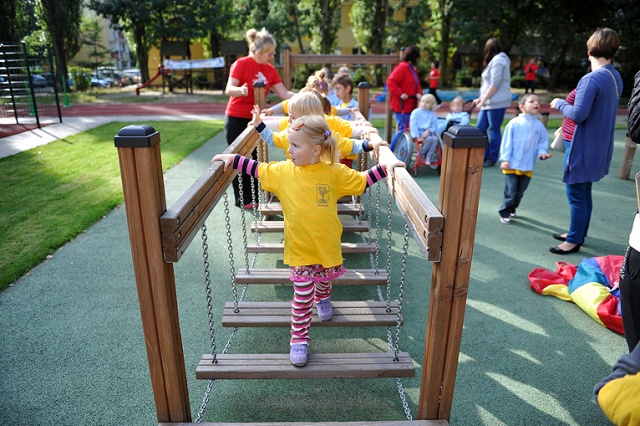 Przedszkolna Mini Paraolimpiada. Fot. Łukasz Szełemej [Radio Szczecin] Dla tych dzieci nie ma barier [ZDJĘCIA]