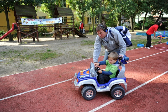 Przedszkolna Mini Paraolimpiada. Fot. Łukasz Szełemej [Radio Szczecin] Dla tych dzieci nie ma barier [ZDJĘCIA]