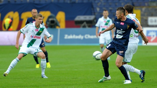 Pogoń Szczecin zremisowała z Lechią Gdańsk 1:1 w meczu 7. kolejki piłkarskiej ekstraklasy. Fot. Łukasz Szełemej [Radio Szczecin] Uratowali remis w ostatniej minucie [ZDJĘCIA, WIDEO]