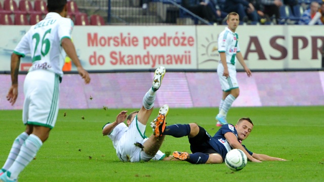 Pogoń Szczecin zremisowała z Lechią Gdańsk 1:1 w meczu 7. kolejki piłkarskiej ekstraklasy. Fot. Łukasz Szełemej [Radio Szczecin] Uratowali remis w ostatniej minucie [ZDJĘCIA, WIDEO]