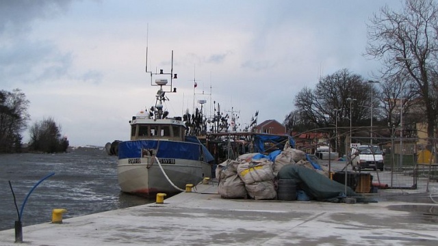 Mrzeżyno. Około godziny 15.30. Fot. Michał Ostrowski [Radio Szczecin] Huragan nie odpuszcza na wybrzeżu [ZDJĘCIA, WIDEO]