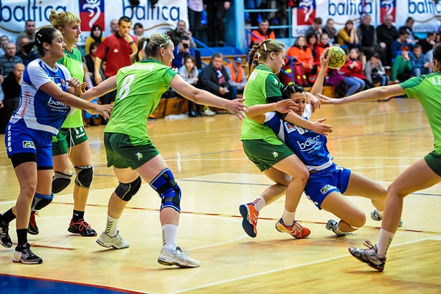 Piłkarki ręczne Pogoni Baltica Szczecin po świąteczno-noworocznej przerwie zwyciężyły 10:0 walkowerem Olimpię Beskid Nowy Sącz. Fot. Łukasz Szełemej [Radio Szczecin] Pogoń Baltica wygrywa walkowerem [ZDJĘCIA]