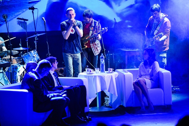 Benefis Moniki Pyrek w Teatrze Współczesnym w Szczecinie. Fot. Łukasz Szełemej [Radio Szczecin] Koniec z tyczką, czas na nową rolę. "Trzymajcie za mnie kciuki" [WIDEO, DUŻO ZDJĘĆ]