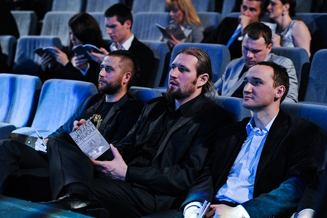 Benefis Moniki Pyrek w Teatrze Współczesnym w Szczecinie. Fot. Łukasz Szełemej [Radio Szczecin] Koniec z tyczką, czas na nową rolę. "Trzymajcie za mnie kciuki" [WIDEO, DUŻO ZDJĘĆ]