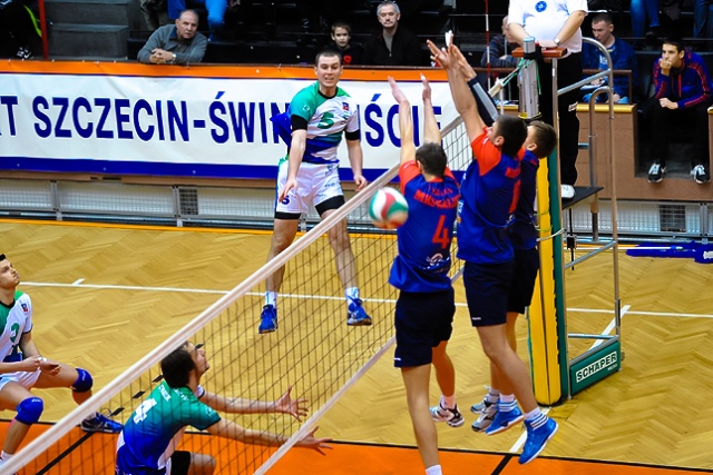 Morze Bałtyk - MKS Kalisz - fot. Łukasz Szełemej [Radio Szczecin] Sukcesy naszych drużyn pod siatką w 2 lidze [ZDJĘCIA]