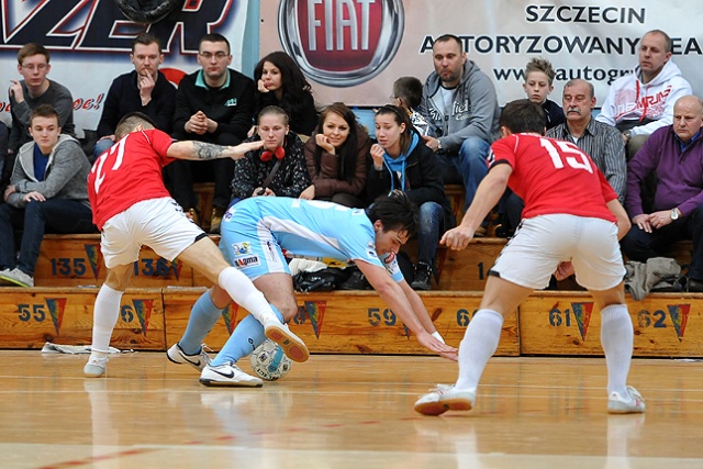 Pogoń '04 Szczecin - Red Devils Chojnice. Fot. Łukasz Szełemej [Radio Szczecin] Czerwone diabły pokonane [ZDJĘCIA]