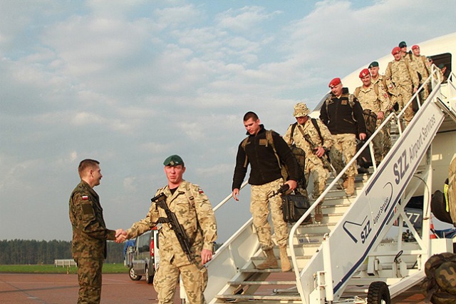 Fot. mat. 12 Brygady Zmechanizowanej Po siedmiu miesiącach wrócili do domu [DUŻO ZDJĘĆ]