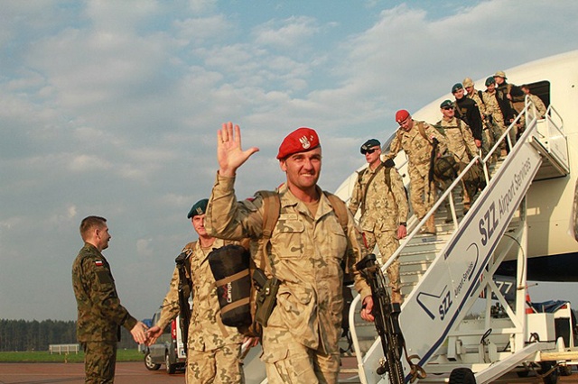 Fot. mat. 12 Brygady Zmechanizowanej Po siedmiu miesiącach wrócili do domu [DUŻO ZDJĘĆ]