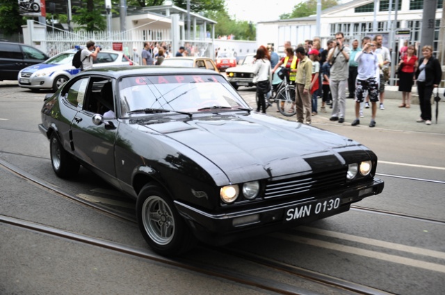 Parada oldtimerów. Fot. Łukasz Szełemej [Radio Szczecin] Zabytkowe pojazdy przejechały ulicami Szczecina [ZDJĘCIA]