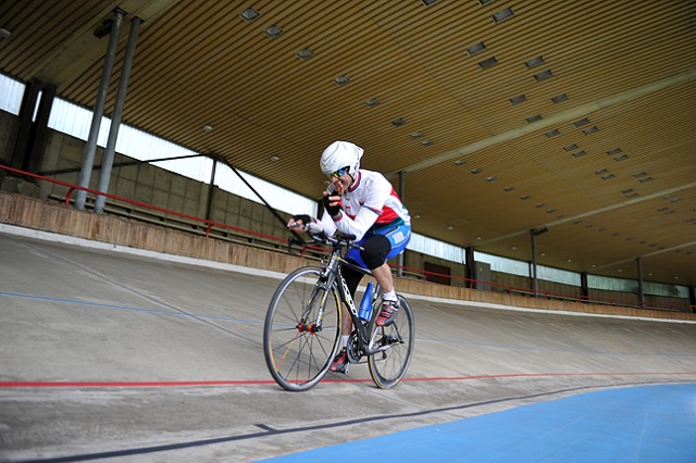 Zdzisław Kalinowski ustanowił rekord Polski - fot. Łukasz Szełemej [Radio Szczecin] 12 godzin na rowerze. Pan Zdzisław ma rekord [ZDJĘCIA]