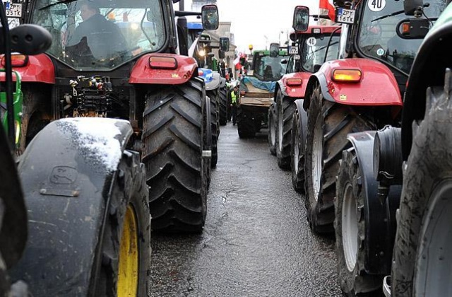 Rolnicy pojadą traktorami do Warszawy