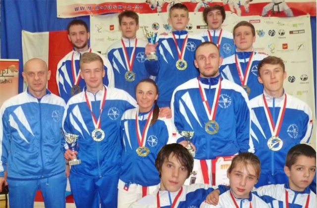 Sukcesem karateków Bodaikana Szczecin zakończyły się zawody Centralnej Europejskiej Unii Karate WKF. W imprezie, w której wzięło udział blisko 900 zawodników z 15 państw szczecinianie zdobyli 14 medali, w tym 4 złote i 10 brązowych.