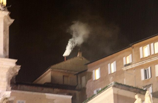 Polscy kardynałowie po raz pierwszy od zakończenia konklawe spotkali się z dziennikarzami. To m.in. oni zdecydowali, kto będzie nowym papieżem.