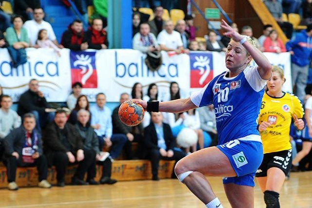 Piłkarki ręczne Pogoni Baltica rozpoczynają zmagania o awans do półfinału rozgrywek o mistrzostwo Polski. Szczecinianki w pierwszej rundzie play-off zmierzą się w niedzielę w derbowym pojedynku z AZS-em Politechnika Koszalin.