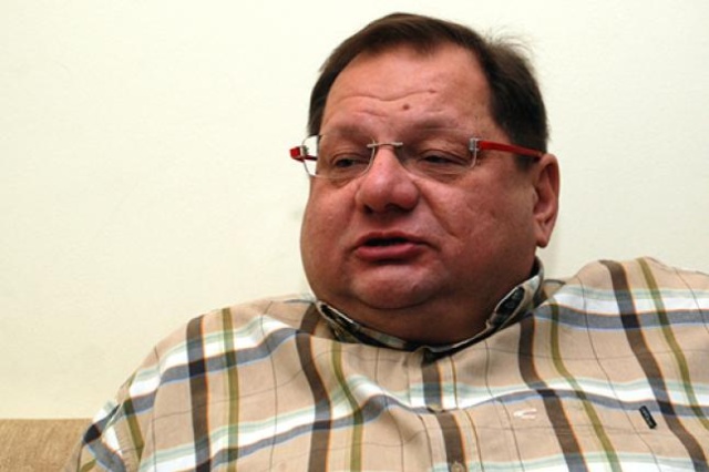 Ryszard Kalisz rusza z nową ofensywą polityczną. Były poseł Sojuszu Lewicy Demokratycznej właśnie ogłosił, że zakłada nowe stowarzyszenie - Dom Wszystkich Polska.