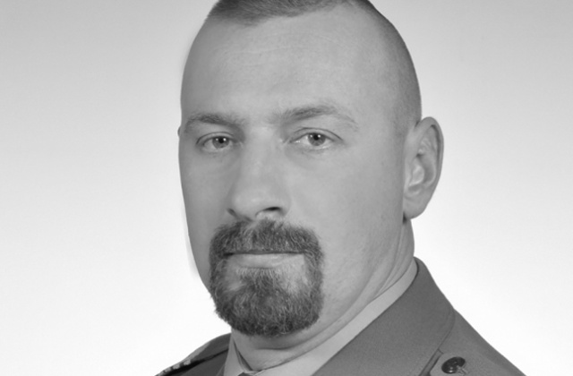 Plutonowy Jan Kiepura zmarł w wyniku obrażeń po wybuchu miny-pułapki. Improwizowany ładunek wybuchowy IED eksplodował na drodze na południe od bazy Ghazni.
