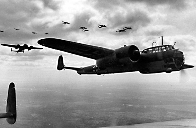 Wrak niemieckiego bombowca wyciągnęli z dna kanału La Manche pracownicy brytyjskiego muzeum w Hendon. Dornier Do 17 leżał pod wodą 73 lata. Został strącony podczas Bitwy o Anglię.