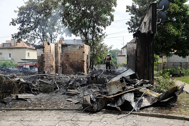 Pyrzyce: Pożar budynku socjalnego [ZDJĘCIA, WIDEO]