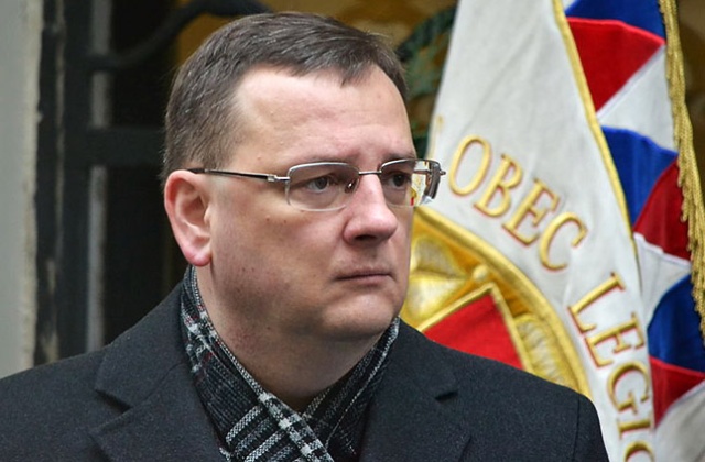 Premier Czech podaje się do dymisji. To echa afery korupcyjnej, podczas której policja zatrzymała najbliższych współpracowników Petra Neczasa.