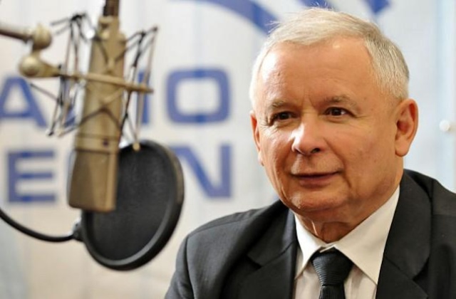 1131 głosów za, 17 przeciw, 12 osób wstrzymało się - Jarosław Kaczyński został ponownie wybrany przez delegatów na szefa partii.