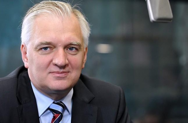 Aż 36 proc. ankietowanych uważa, że lepszym szefem Platformy Obywatelskiej byłby Jarosław Gowin. Były minister sprawiedliwości w rankingu wygrywa z obecnym premierem Donaldem Tuskiem - wynika z najnowszego sondażu Millward Brown dla Faktów TVN.