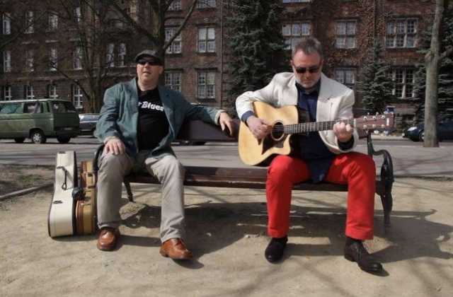 Pierwsza publiczna prezentacja nowej płyty szczecińskiego zespołu After Blues. Utwory z albumu Proszę bardzo będzie można usłyszeć na żywo w niedzielę wieczorem podczas koncertu na Zamku Książąt Pomorskich w Szczecinie.