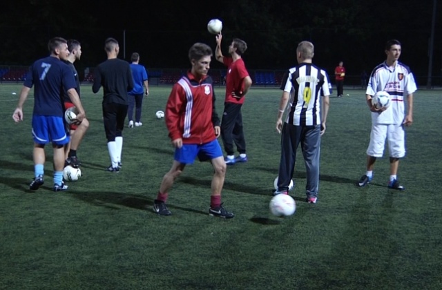 Piłkarski klub FC Aquila Szczecin ogłasza nabór do swoich drużyn. Poszukiwani są zawodnicy do zespołu seniorskiego, który gra w B klasie.
