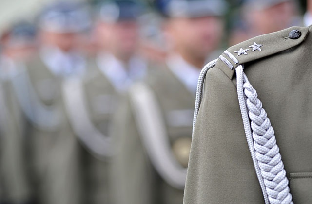Defilada, generalskie nominacje i wielki żołnierski festyn. To tylko niektóre z uroczystości, jakie odbędą się w czwartek w stolicy z okazji Święta Wojska Polskiego i 93. rocznicy Bitwy Warszawskiej.