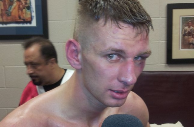 Artur Szpilka i Andrzej Fonfara znokautowali swoich przeciwników podczas bokserskiej gali na stadionie White Sox w Chicago. Walki Polaków transmitowała największa w USA sportowa telewizja ESPN.