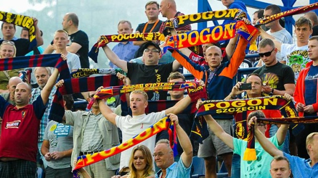 Portowcy w sparingowym meczu w Eisenbergu pokonali w czwartek FC Kaiserslautern 2:1.