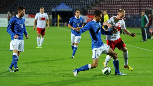 Lekcję nowoczesnego futbolu otrzymali młodzi polscy piłkarze od swoich rówieśników z Włoch. W rozegranym w środę w Szczecinie meczu Turnieju Czterech Narodów reprezentacja biało-czerwonych do lat 20 przegrała z drużyną z Italii 0:3.
