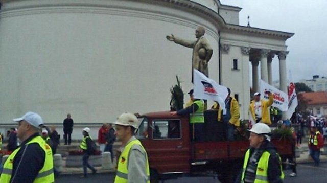 Związkowcy deklarują, że nie pojawią się na posiedzeniu Komisji Trójstronnej, zaplanowanym na najbliższy piątek.