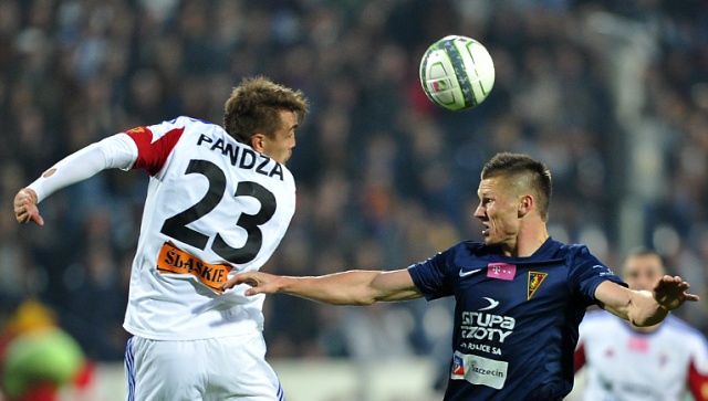 Trzecia w tabeli Pogoń Szczecin przegrała 1:4 z wiceliderem tabeli Górnikiem Zabrze.