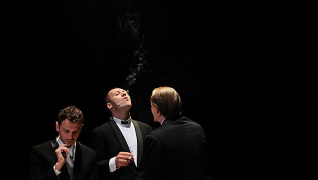 Za nami pierwsza w tym sezonie premiera na deskach Teatru Współczesnego w Szczecinie. To Diabeł - przedstawienie, do którego oryginalny scenariusz napisał, a potem go wyreżyserował Radek Rychcik.